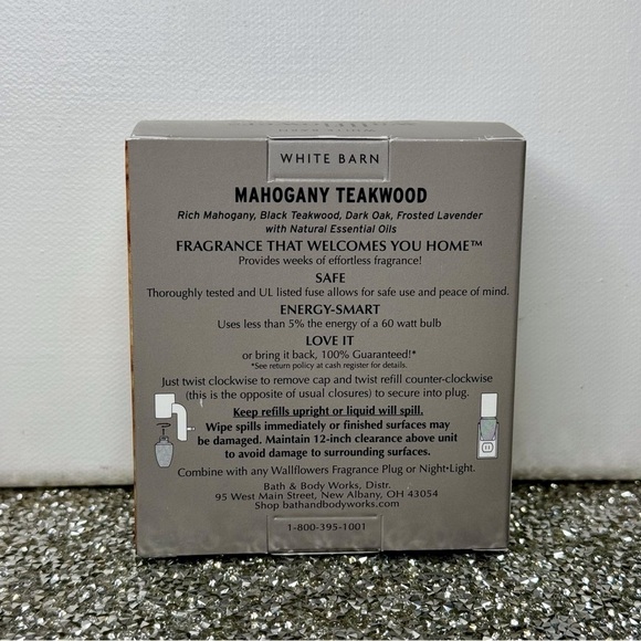 Bath & Body Works Wallflower Refills Mahogany Teakwood 2 Pack Nwt - Picture 3 of 3